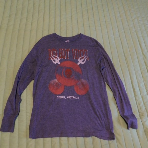 Cool & Comfy RED HOT VINYL Sydney Australia large comfy t-shirt nice & clean - Picture 2 of 5